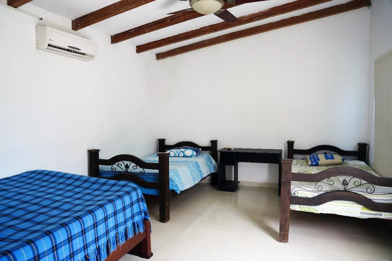 La Donna Villa Palmira  0*, Palmira (Valle del Cauca) Colombia