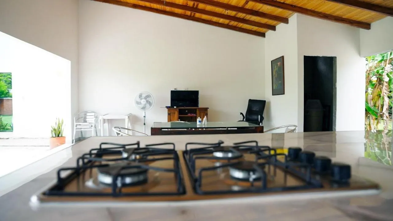 La Donna Villa Palmira  0*, Palmira (Valle del Cauca) Colombia